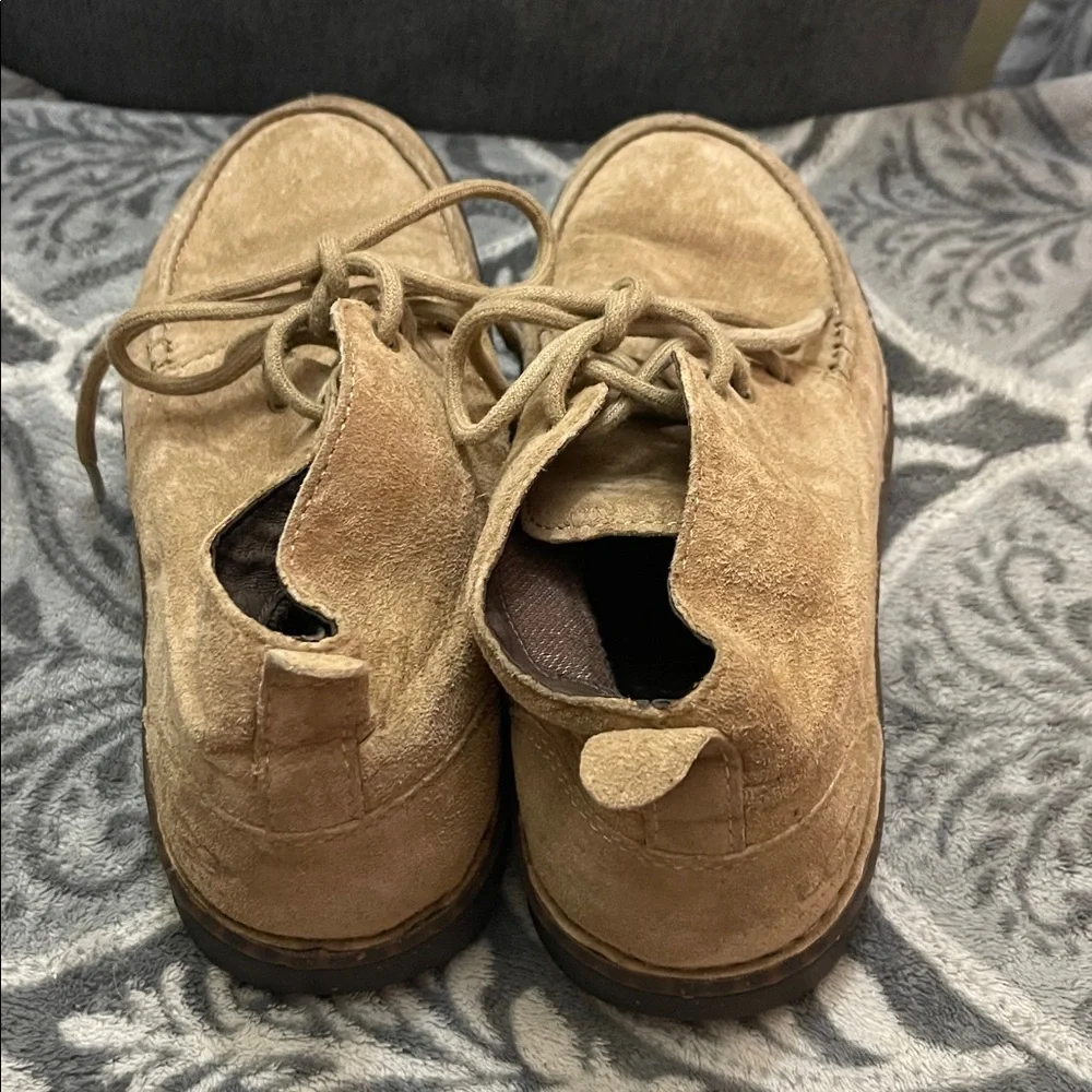 UGG pre owned